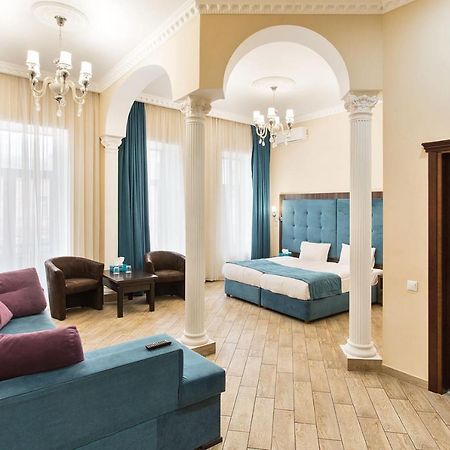 Baron ApartHotel Odesa Exterior foto