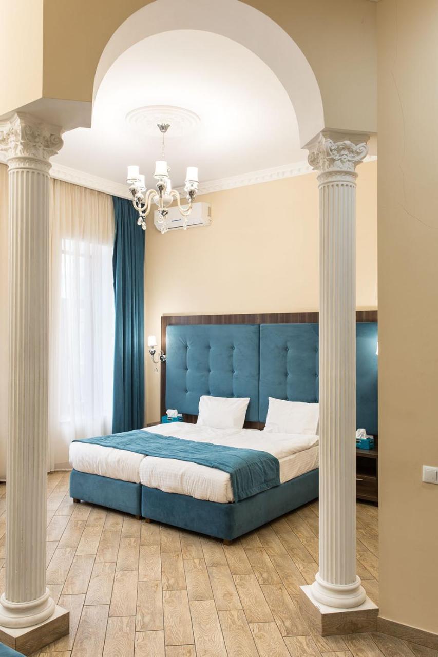 Baron ApartHotel Odesa Exterior foto