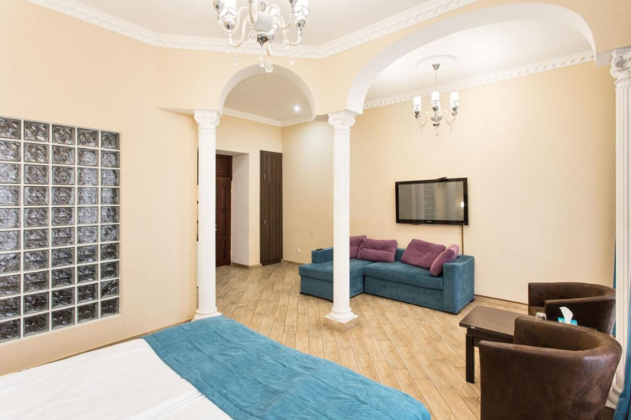 Baron ApartHotel Odesa Exterior foto