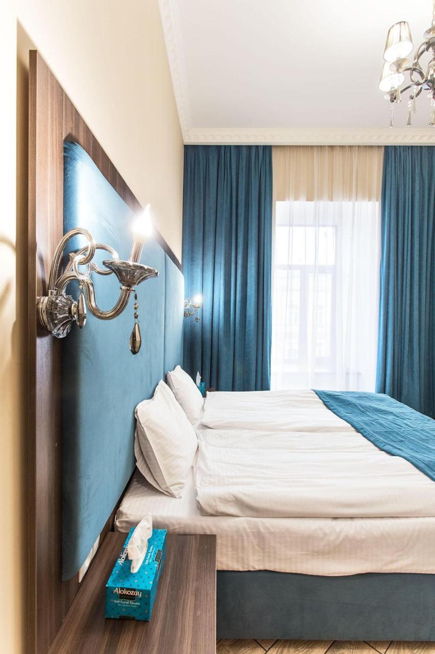 Baron ApartHotel Odesa Exterior foto